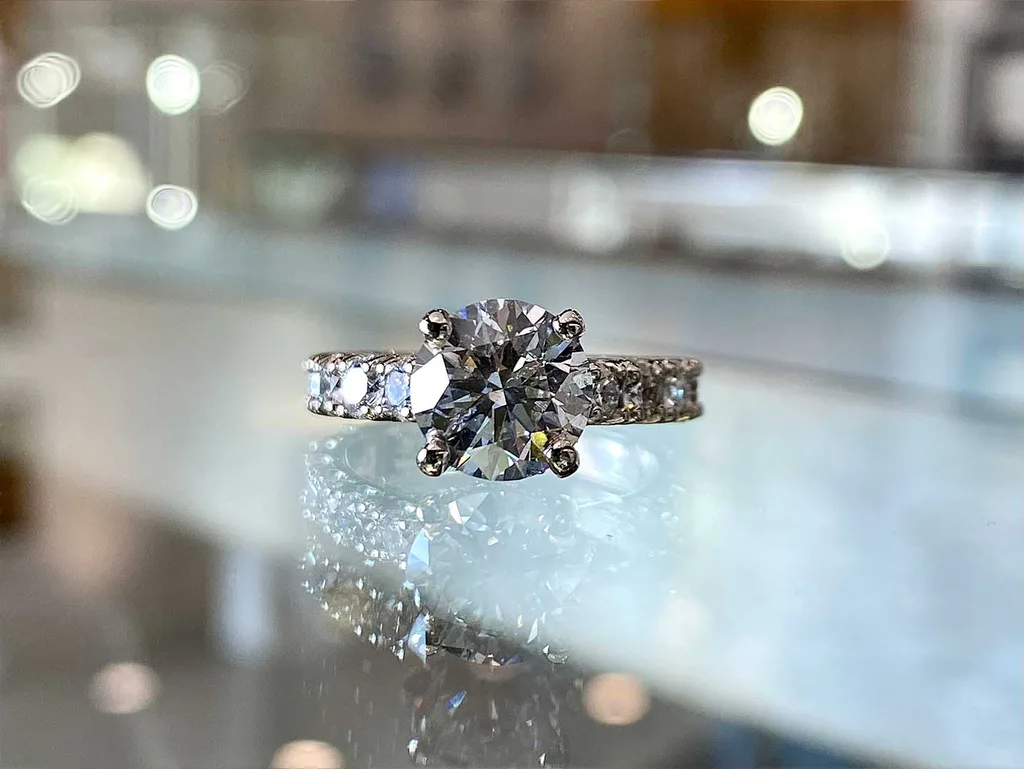 engagement-round-cut-16-01