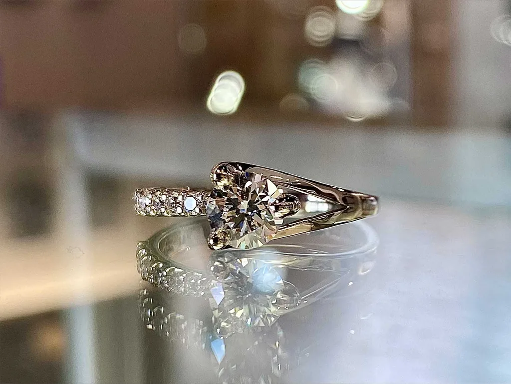 engagement-round-cut-01-01