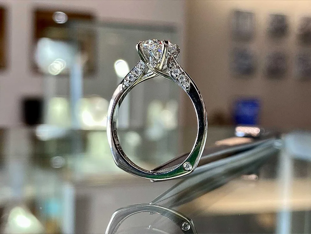 engagement-round-cut-05