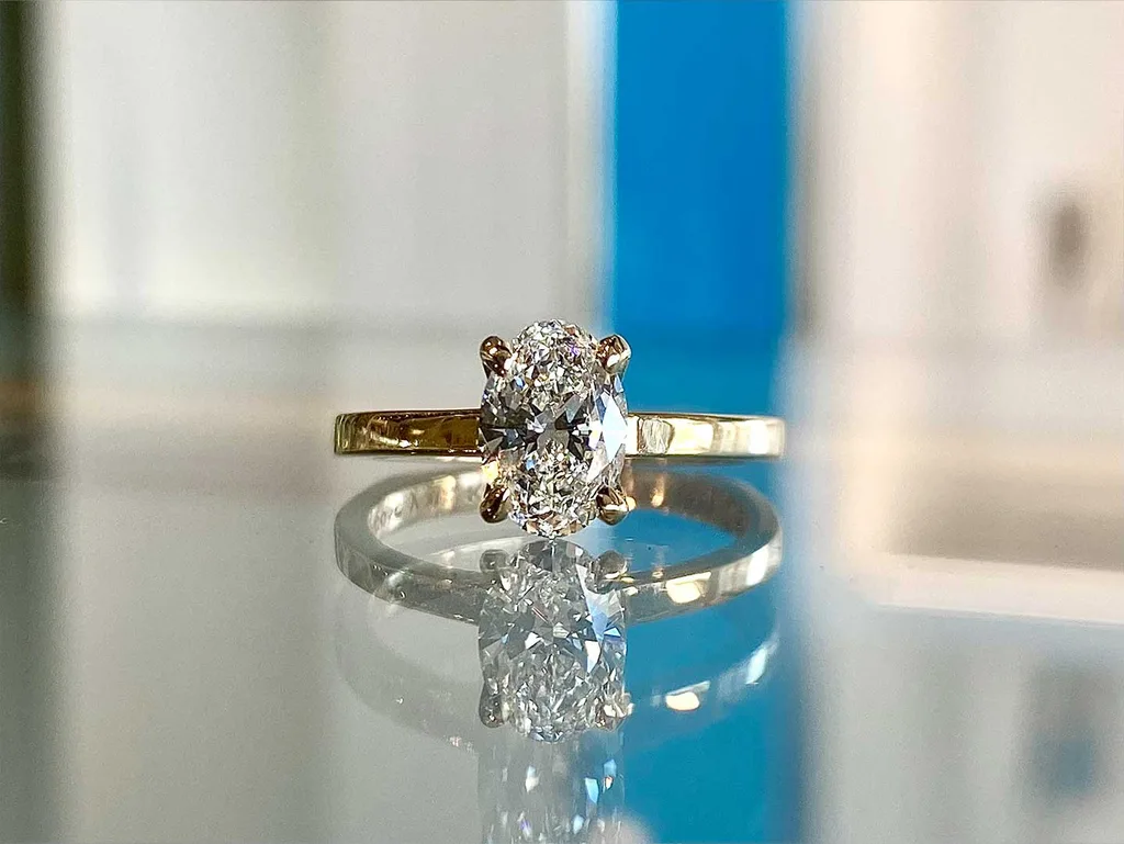 engagement-oval-cut-04-01