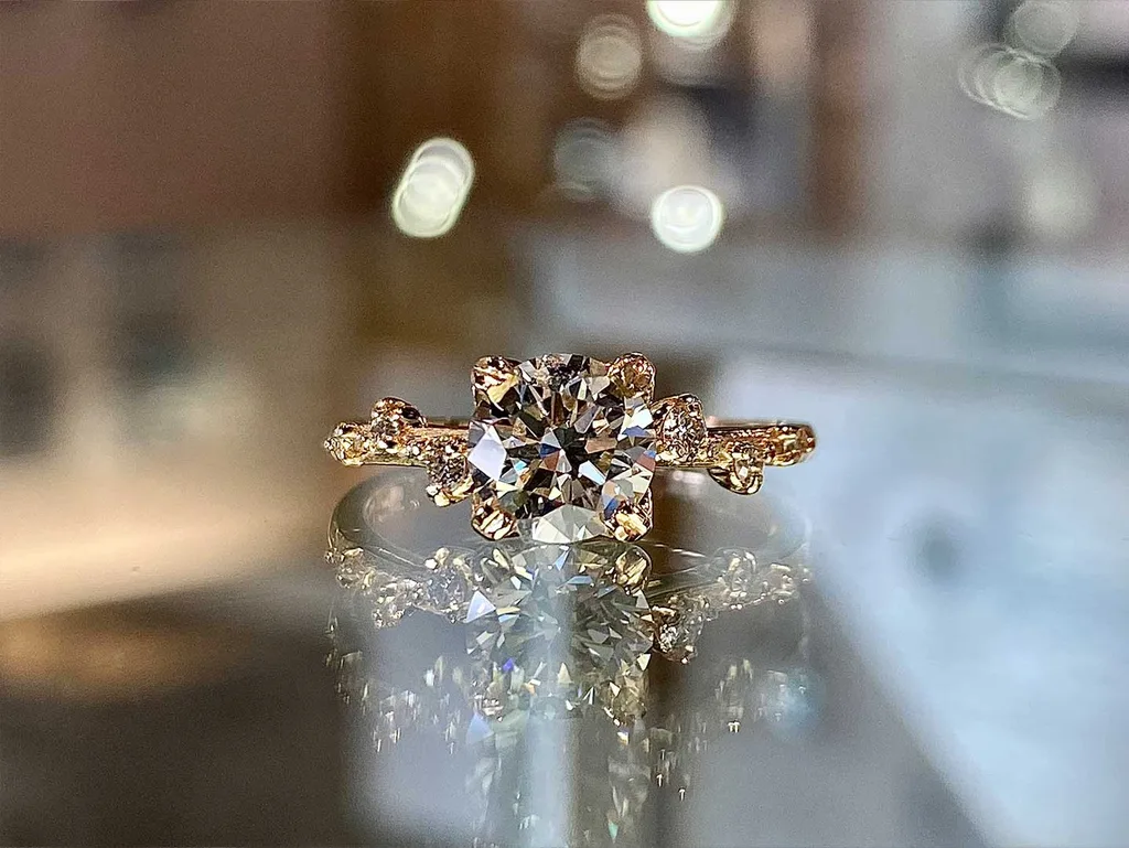 engagement-round-cut-02-01