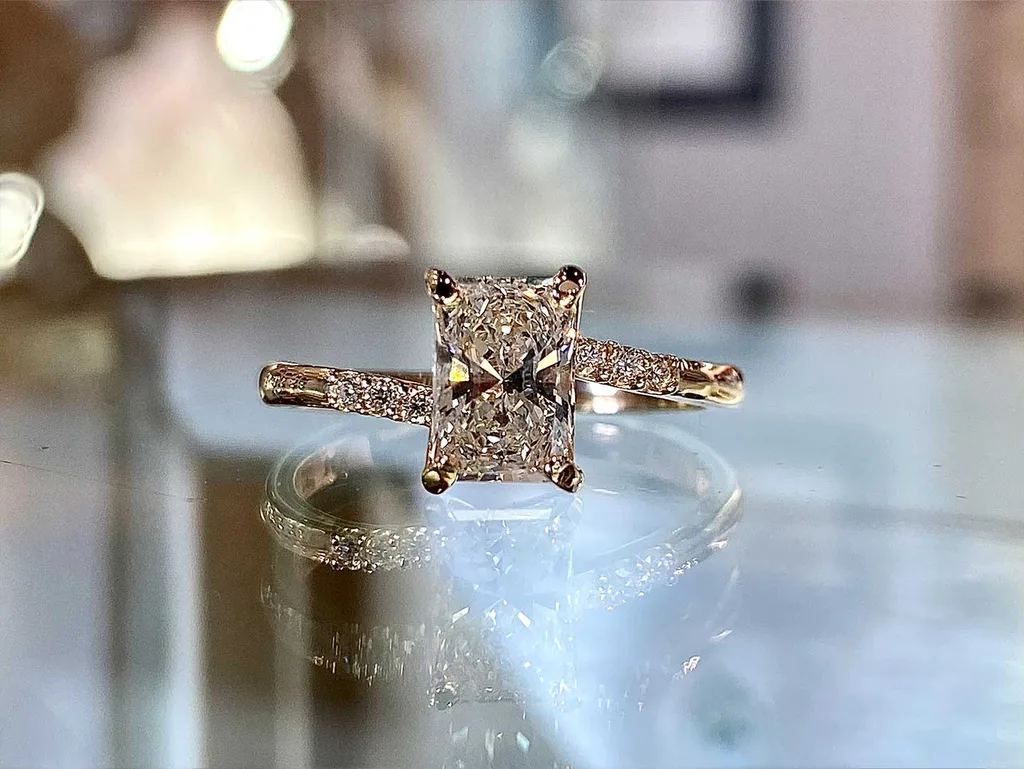 engagement-rectangle-cut-01
