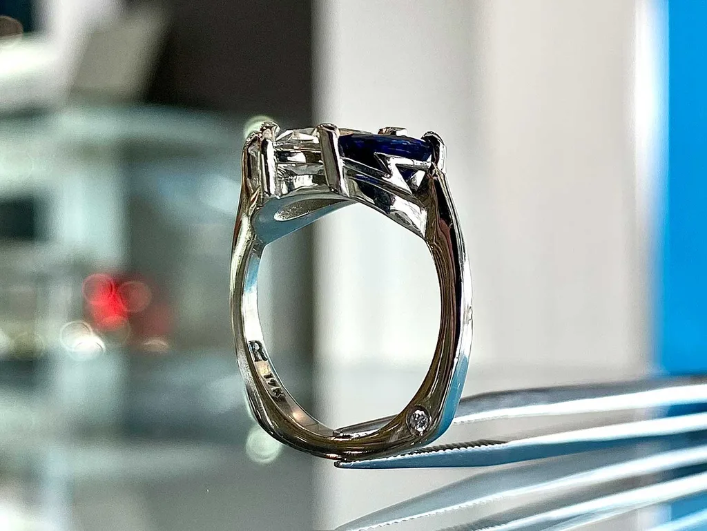 engagement-teardrop-cut-05-02