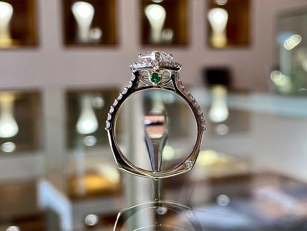 engagement-heart-cut-01-04